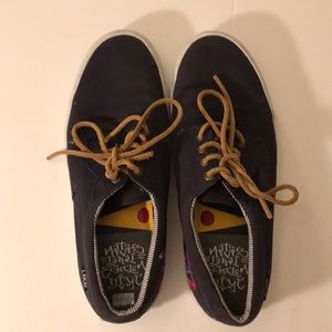 LAKIA, skate / casual / dress shoe